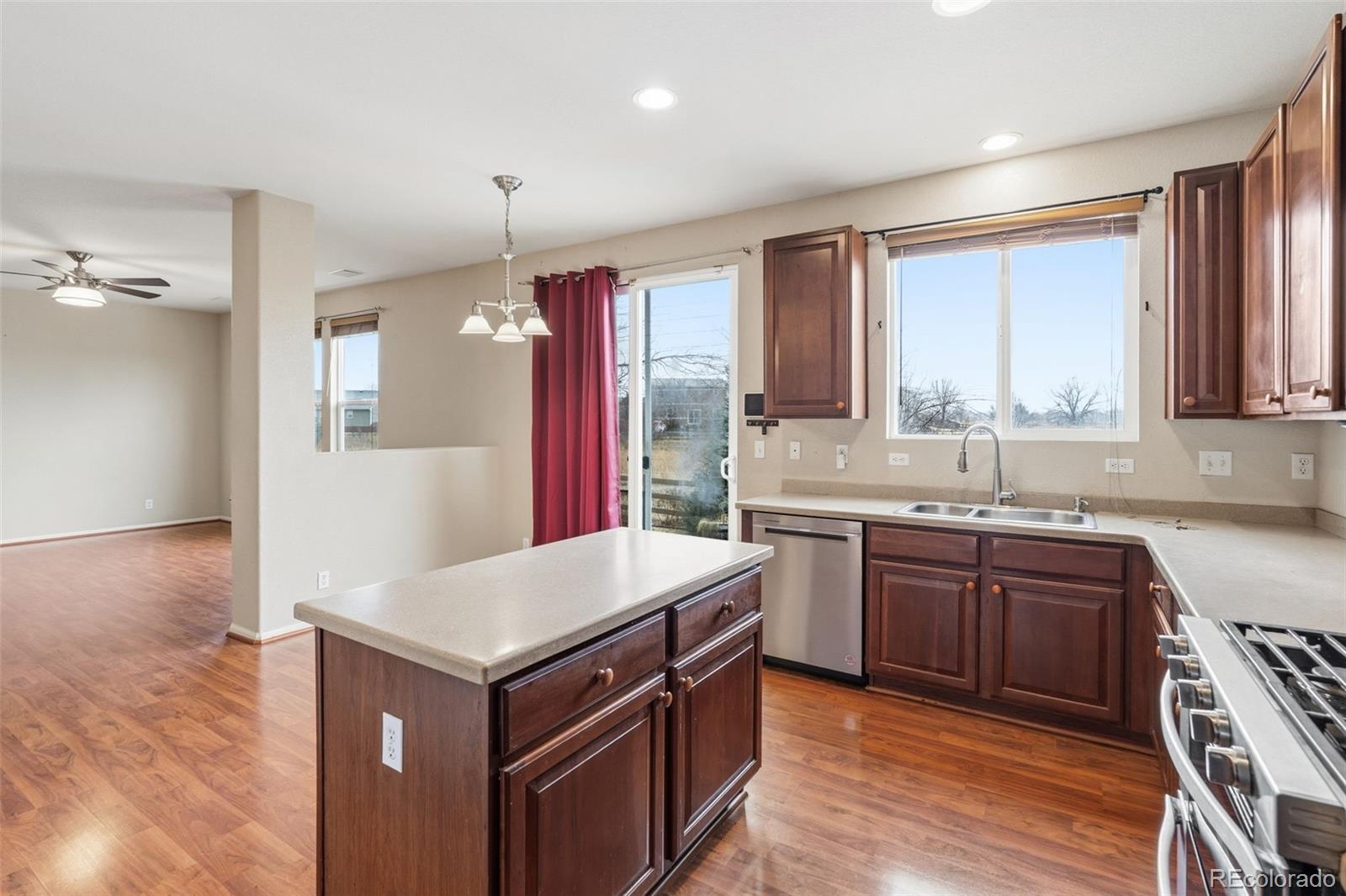 MLS Image #12 for 16020 e 55th avenue,denver, Colorado