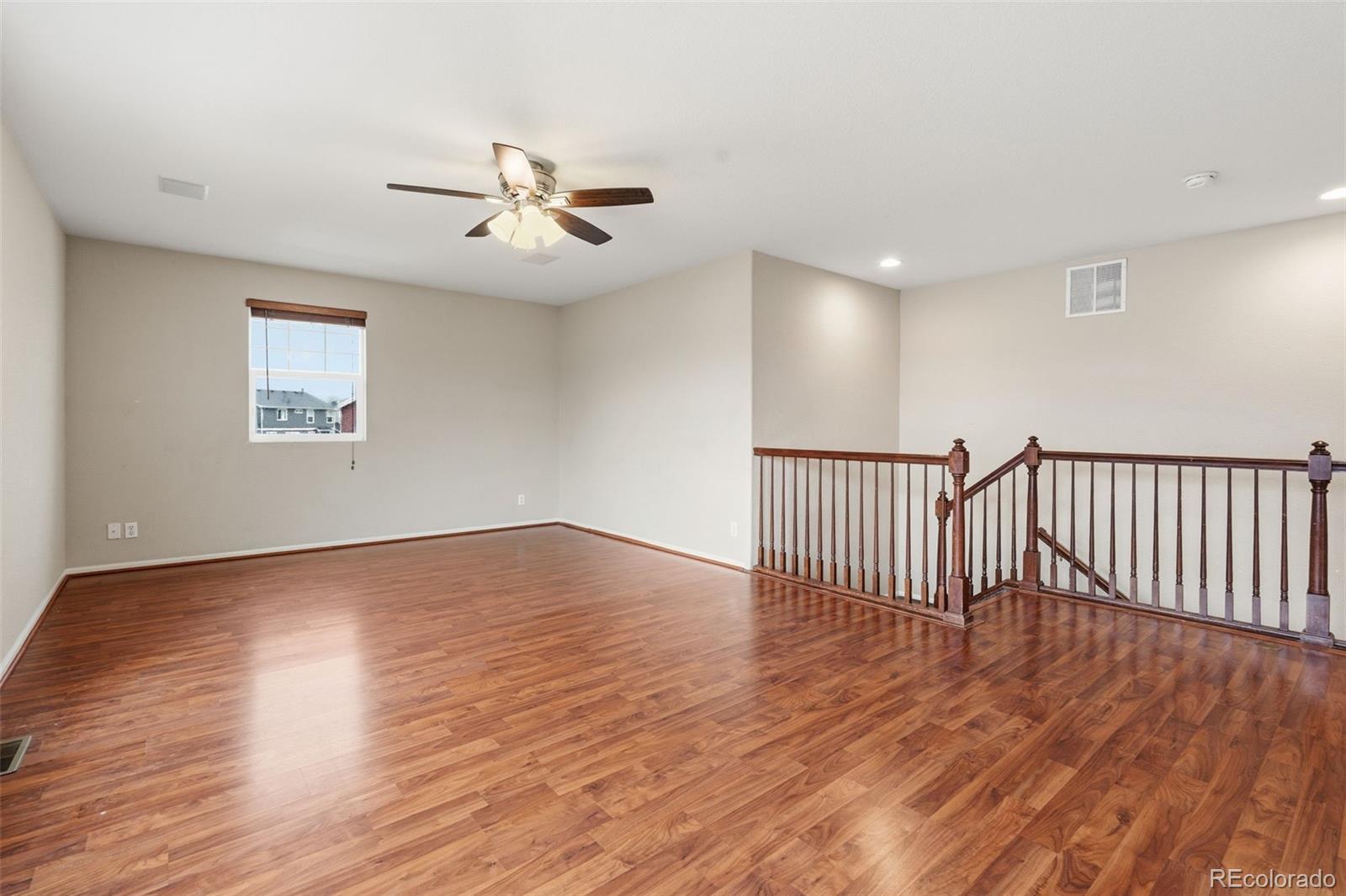 MLS Image #16 for 16020 e 55th avenue,denver, Colorado