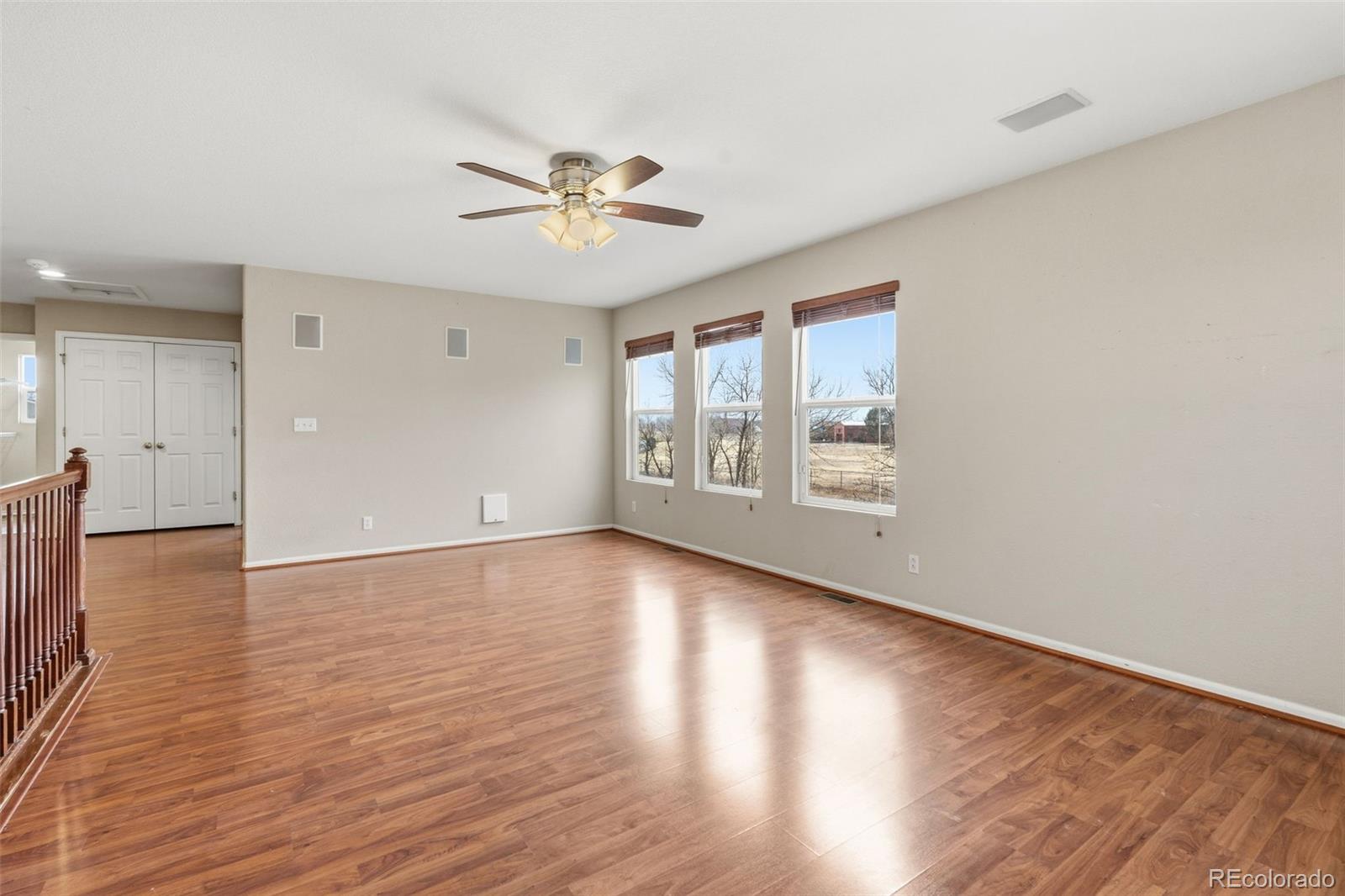 MLS Image #18 for 16020 e 55th avenue,denver, Colorado