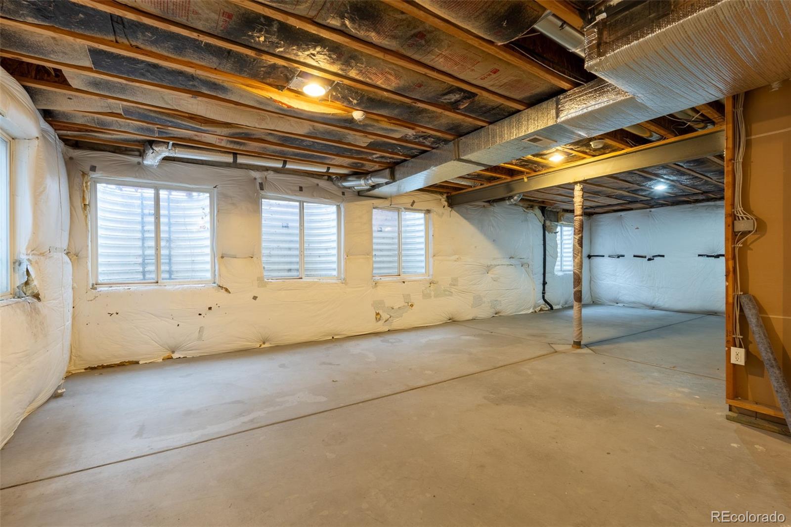 MLS Image #30 for 16020 e 55th avenue,denver, Colorado