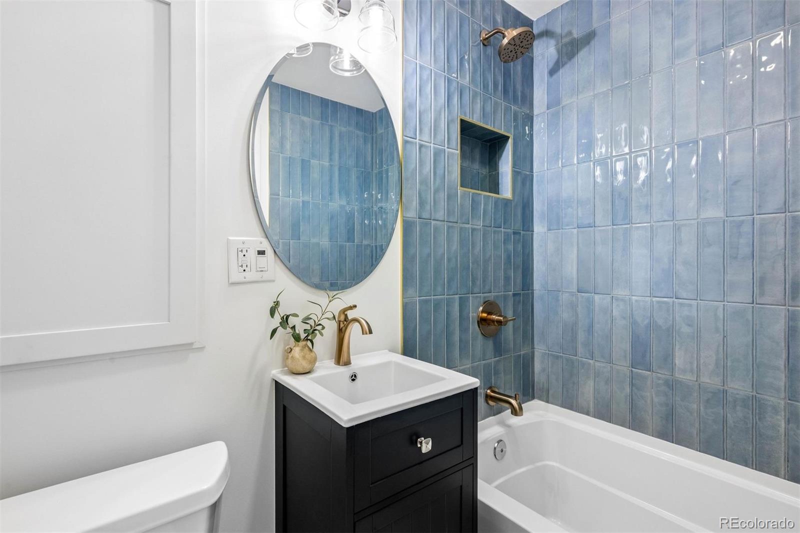 MLS Image #14 for 5300  highline place,denver, Colorado
