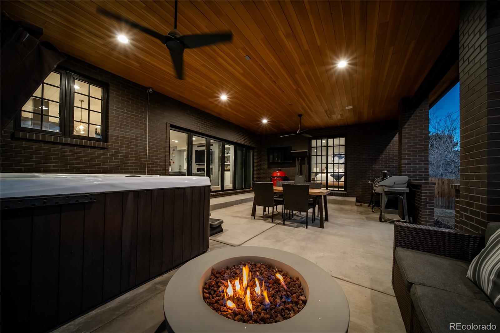 MLS Image #14 for 2732 s jackson street,denver, Colorado
