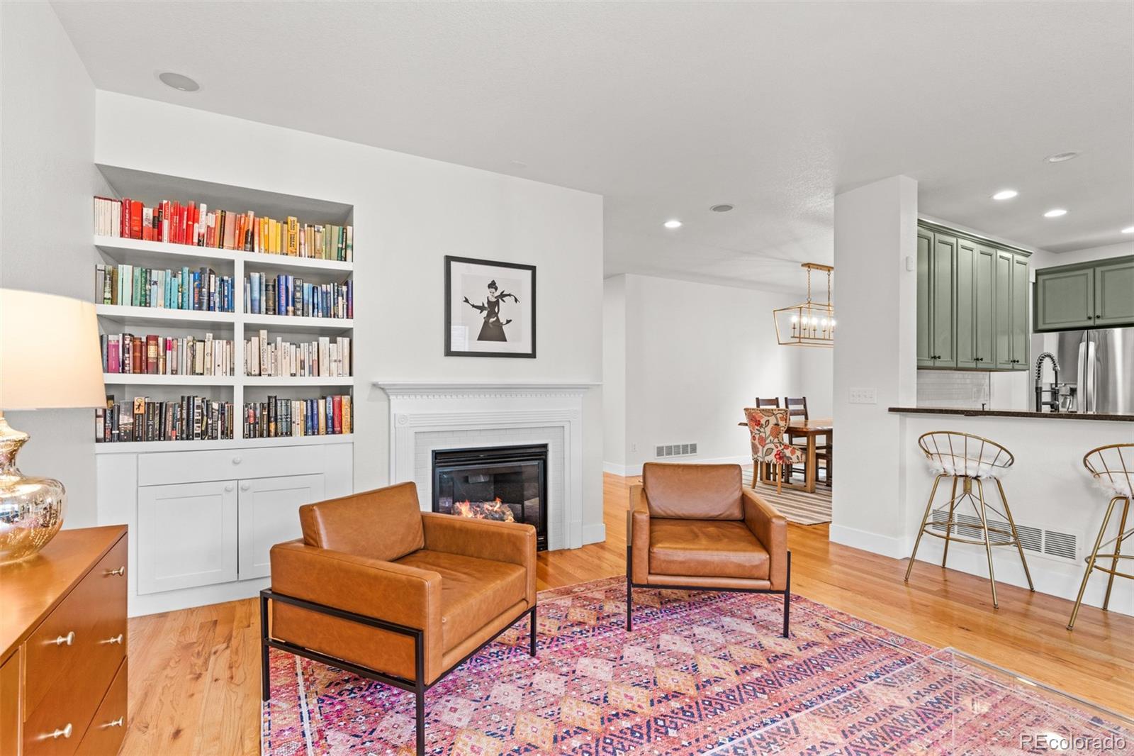 MLS Image #10 for 10137 e 31st avenue,denver, Colorado