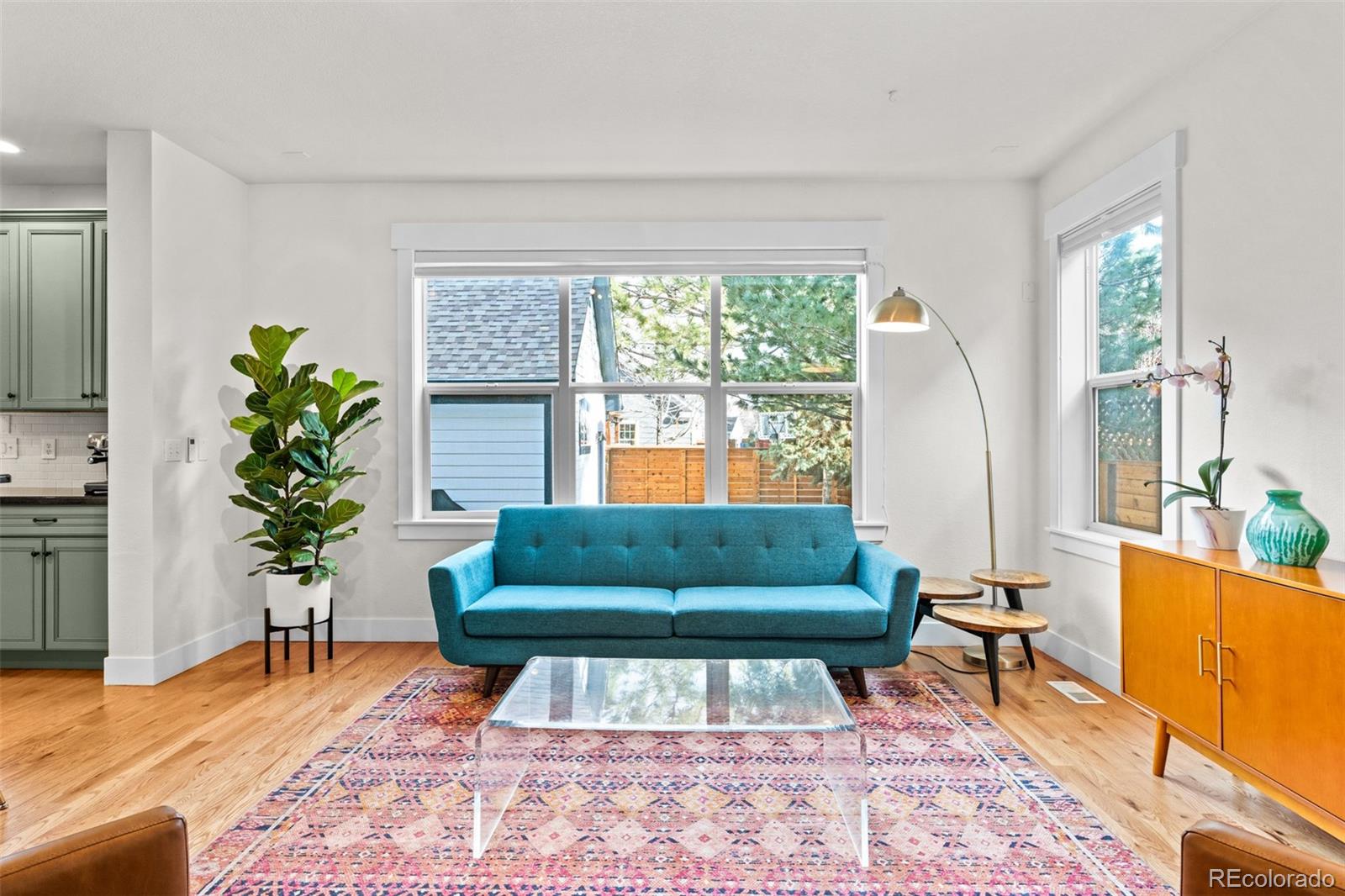 MLS Image #13 for 10137 e 31st avenue,denver, Colorado