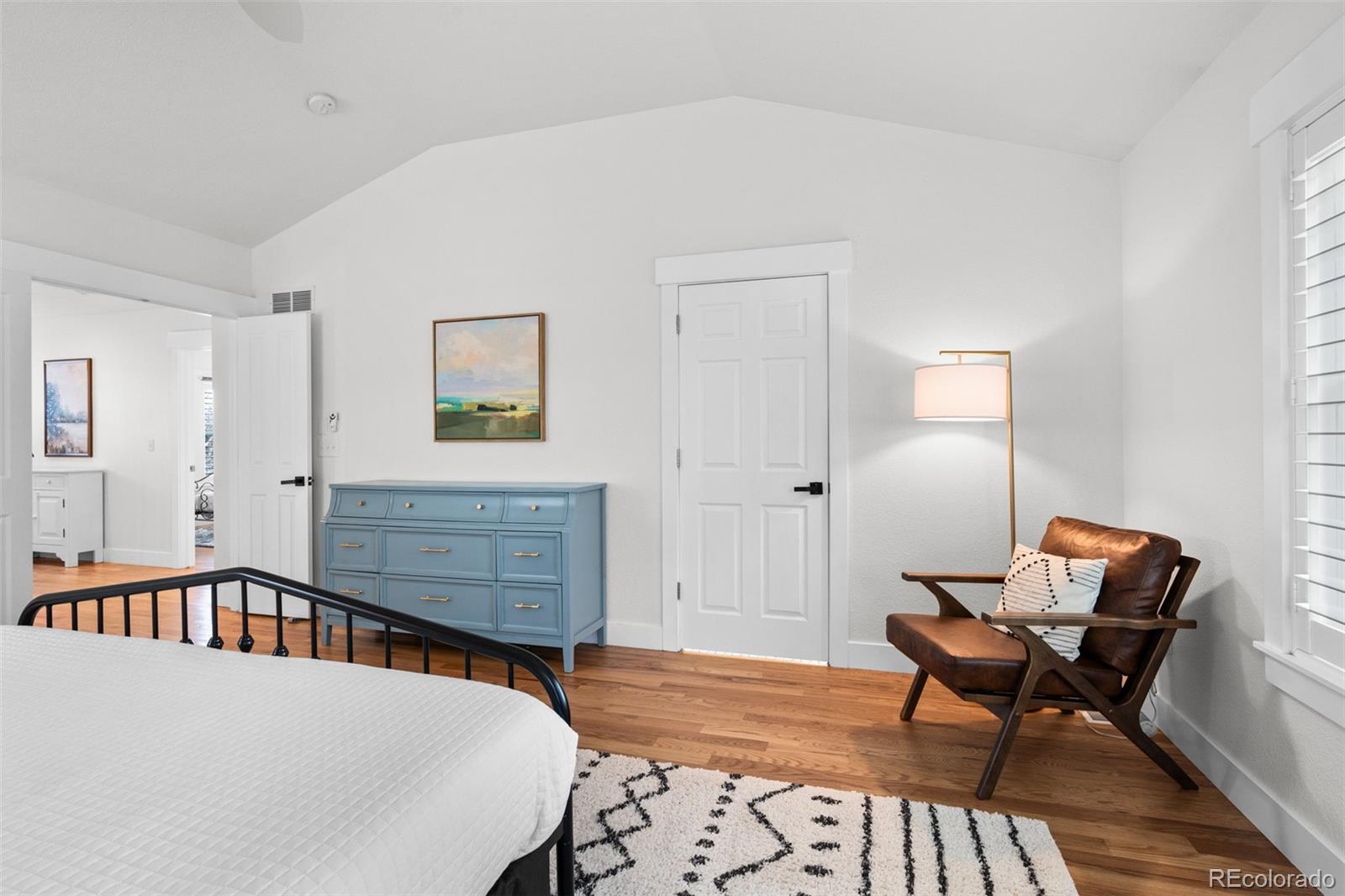 MLS Image #27 for 10137 e 31st avenue,denver, Colorado