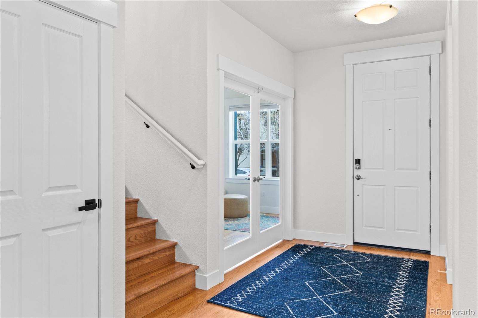 MLS Image #4 for 10137 e 31st avenue,denver, Colorado