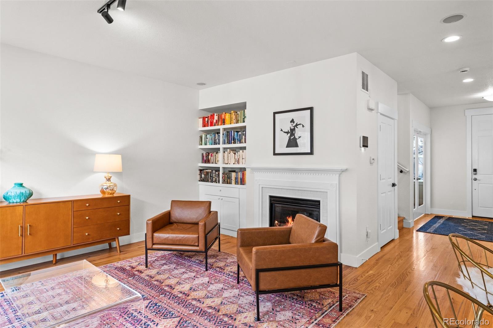 MLS Image #9 for 10137 e 31st avenue,denver, Colorado