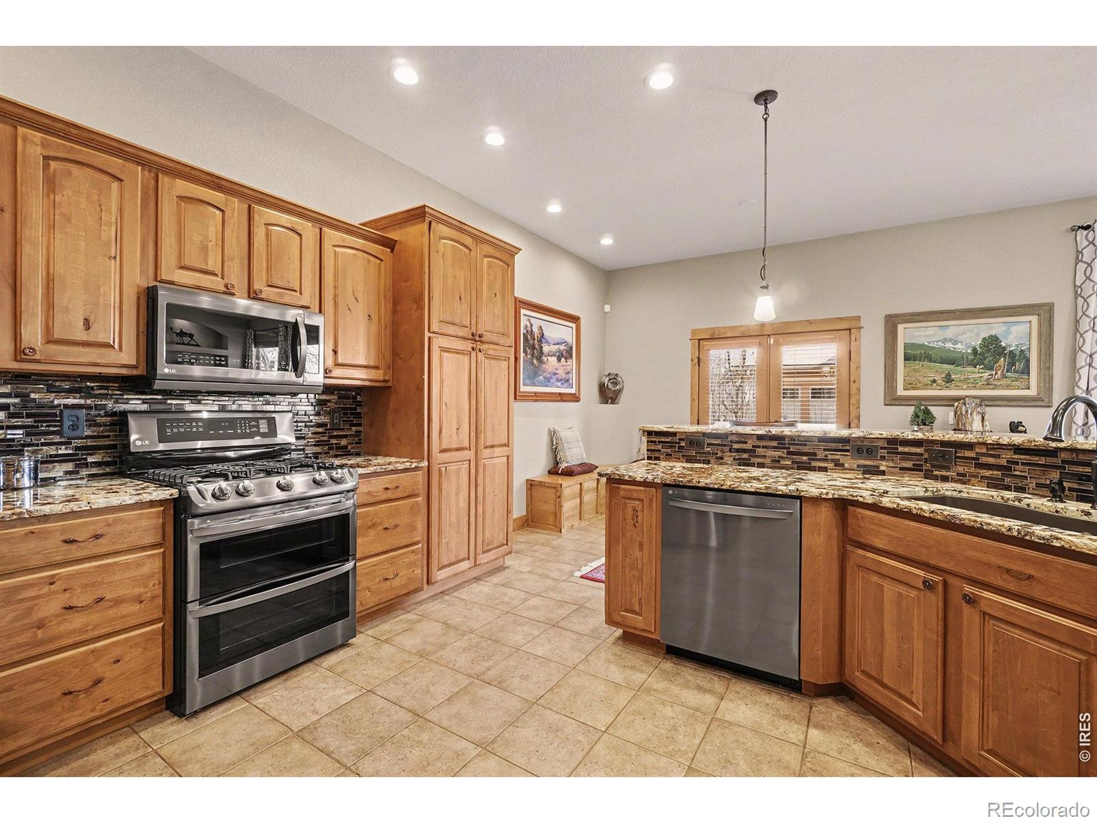 MLS Image #7 for 910  owl grove place,loveland, Colorado