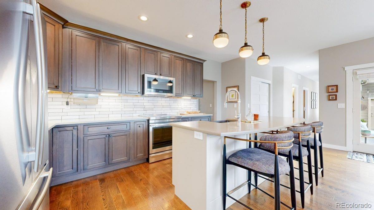 MLS Image #11 for 726  6th street,berthoud, Colorado