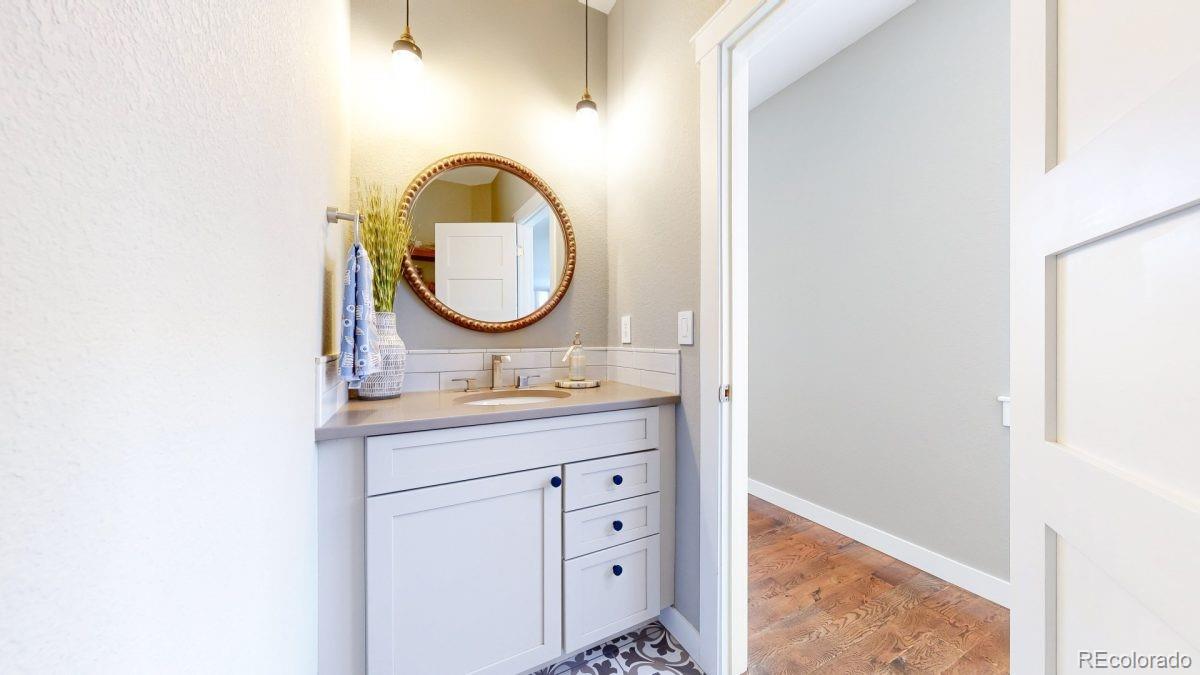 MLS Image #14 for 726  6th street,berthoud, Colorado