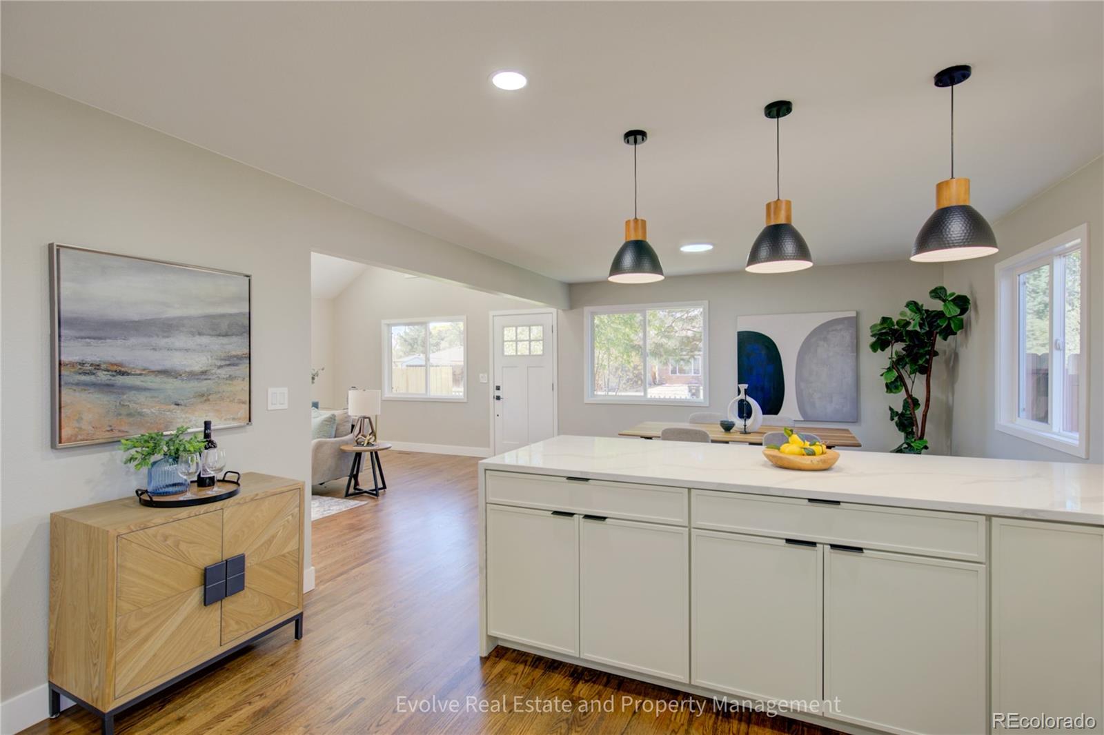 MLS Image #13 for 1076 s leyden street,denver, Colorado