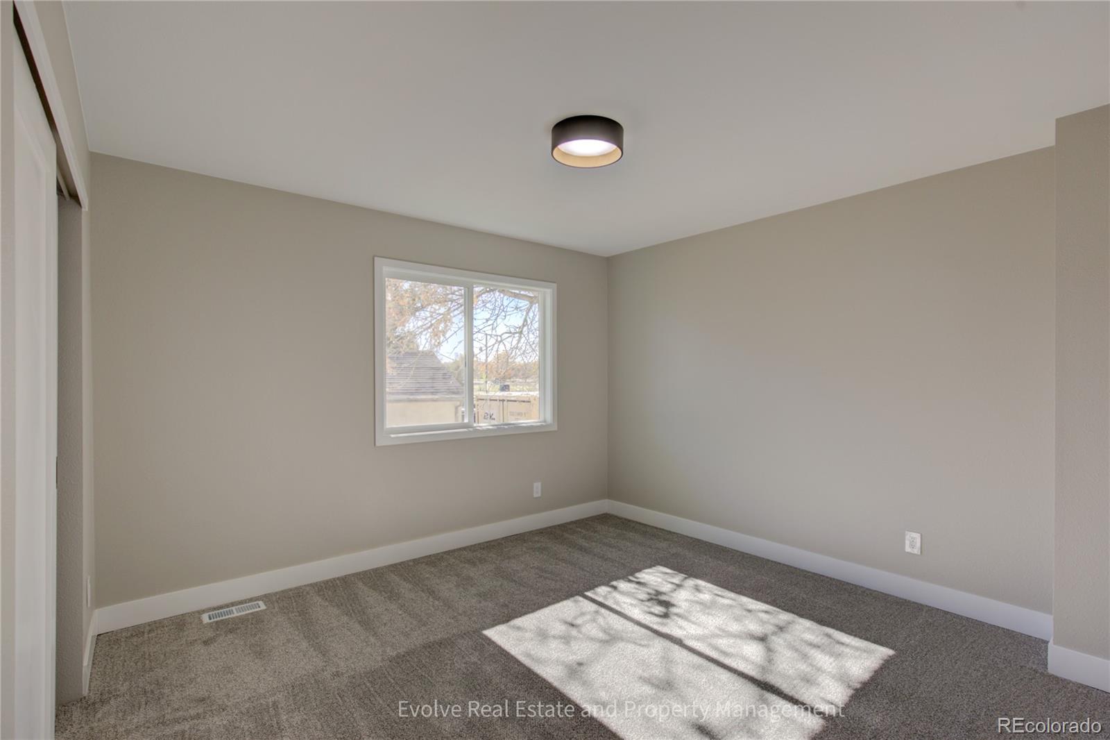 MLS Image #21 for 1076 s leyden street,denver, Colorado