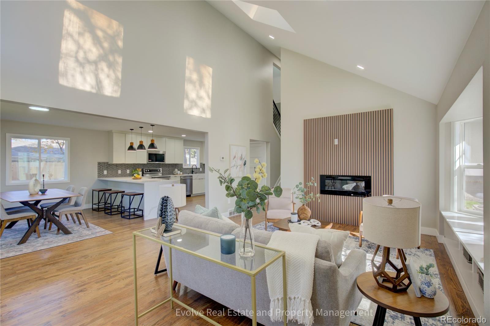 MLS Image #4 for 1076 s leyden street,denver, Colorado