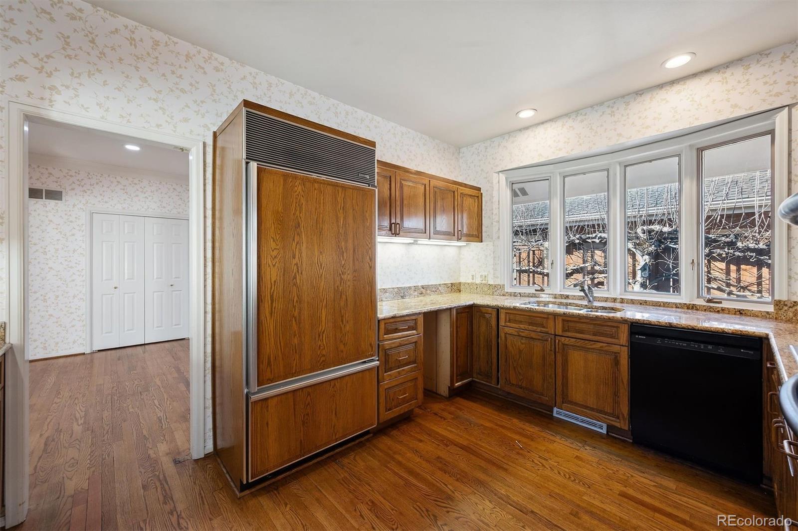 MLS Image #12 for 2552 e alameda avenue,denver, Colorado