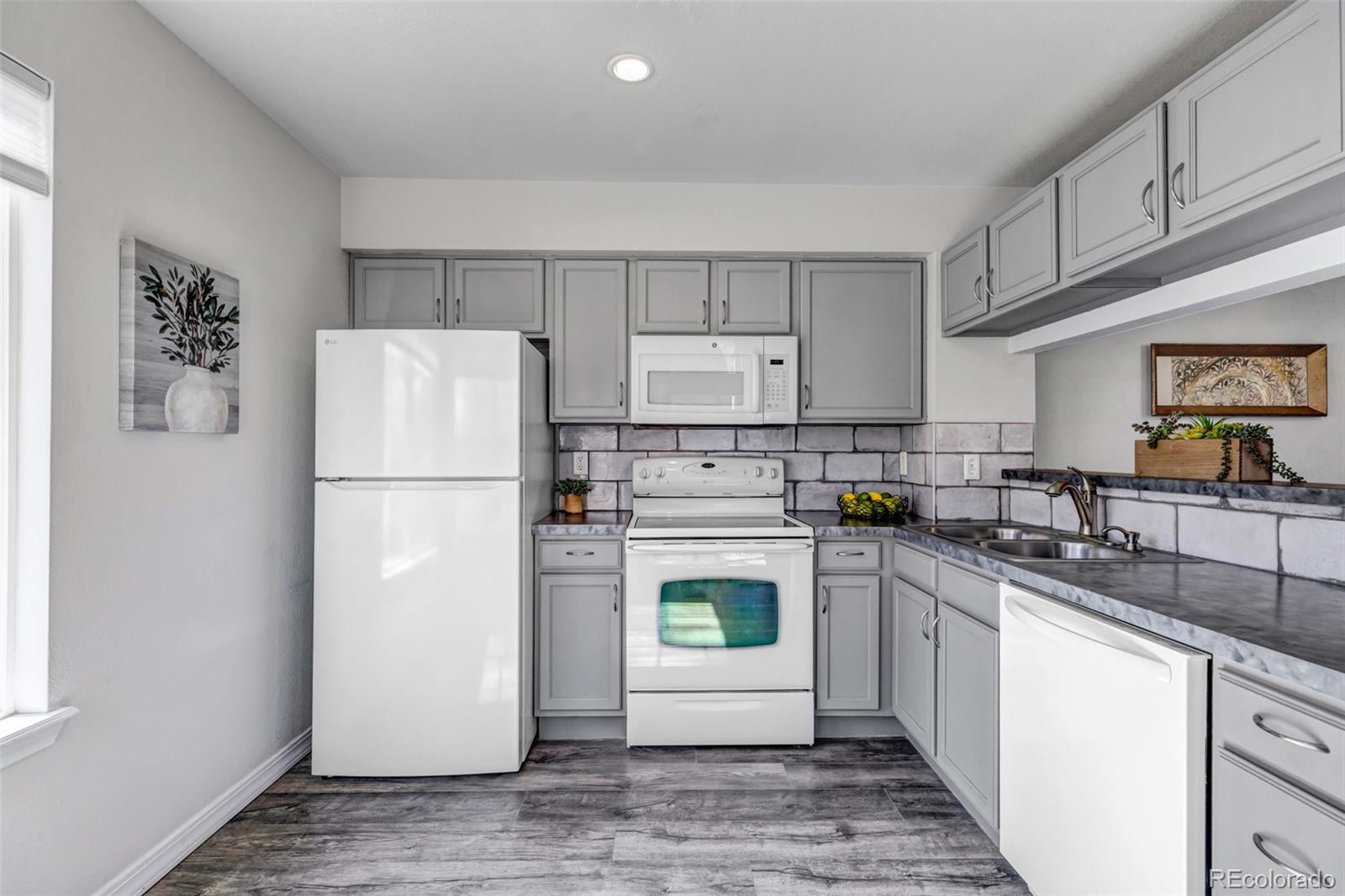 MLS Image #9 for 930  button rock drive,longmont, Colorado