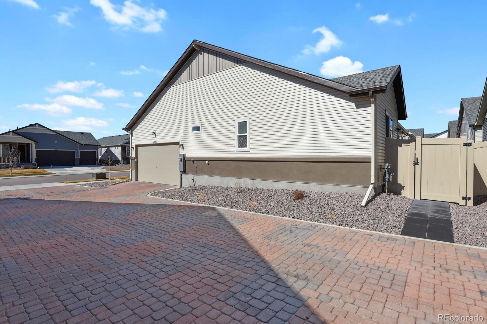 MLS Image #3 for 5825  mireland view,colorado springs, Colorado