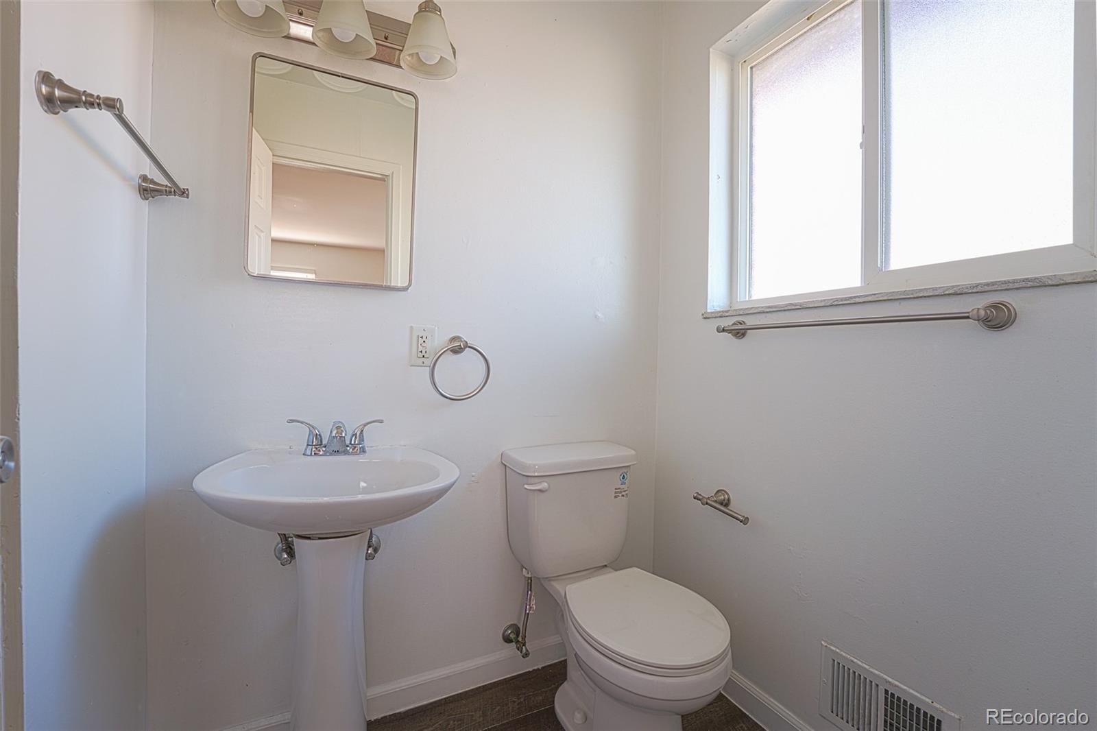 MLS Image #10 for 9845  bruce lane,northglenn, Colorado