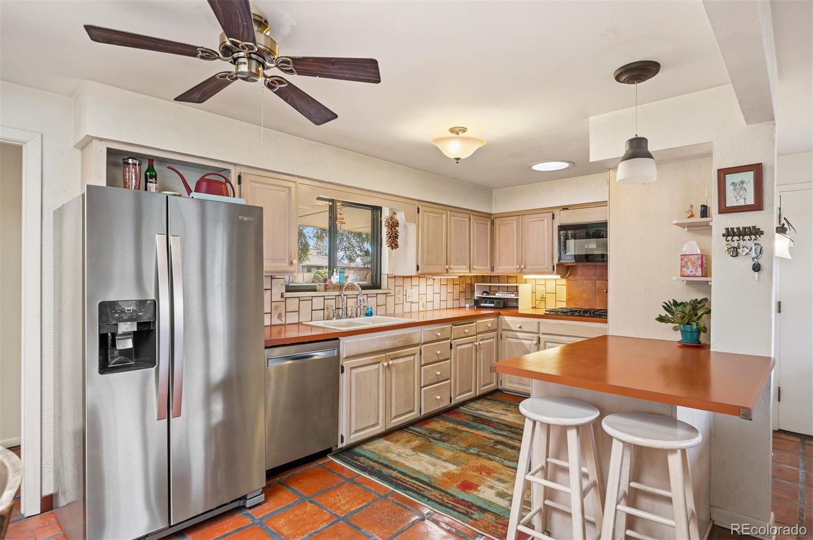 MLS Image #4 for 2361 s holly place,denver, Colorado