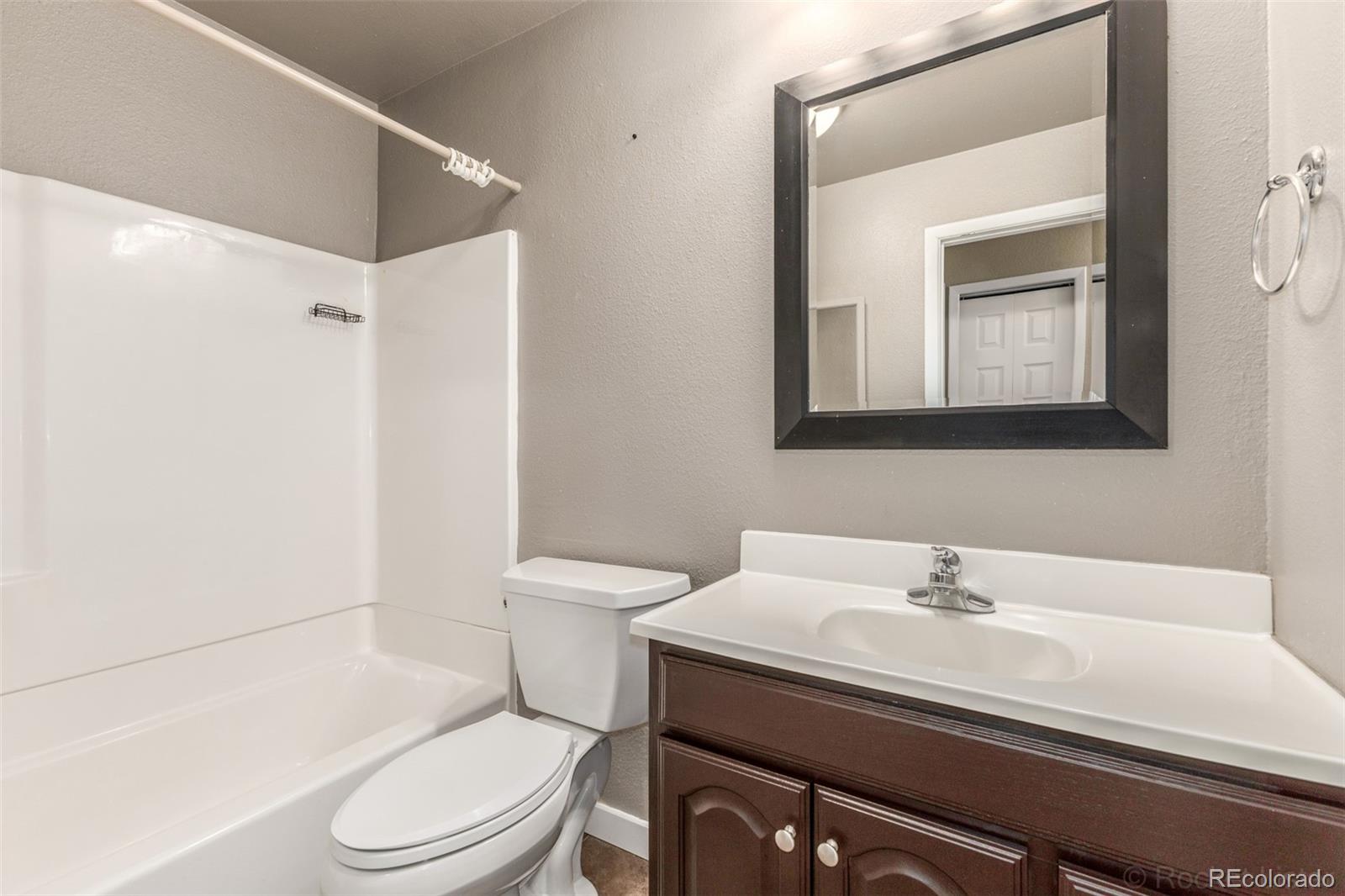 MLS Image #13 for 6992 s knolls way,centennial, Colorado