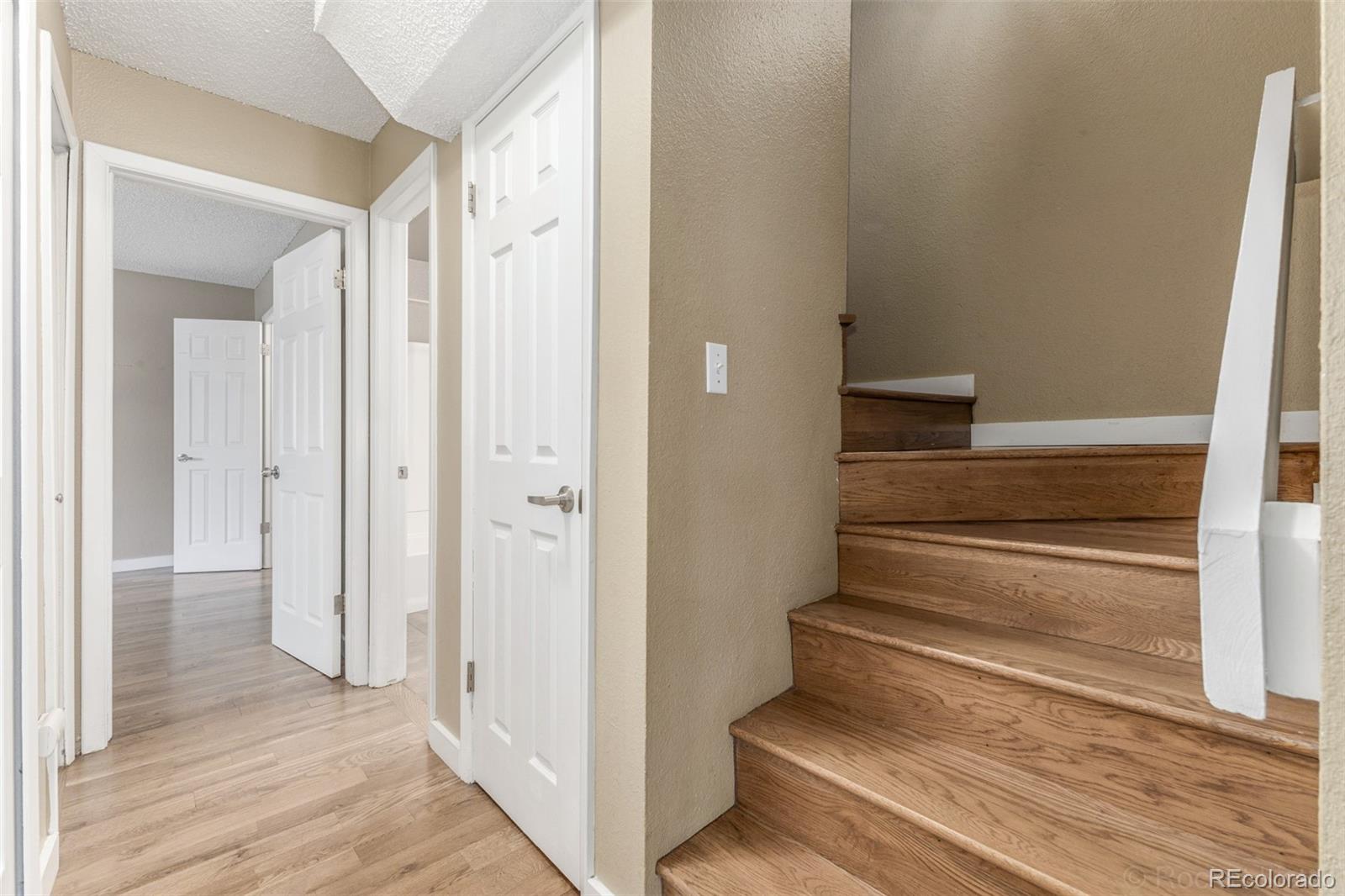 MLS Image #29 for 6992 s knolls way,centennial, Colorado