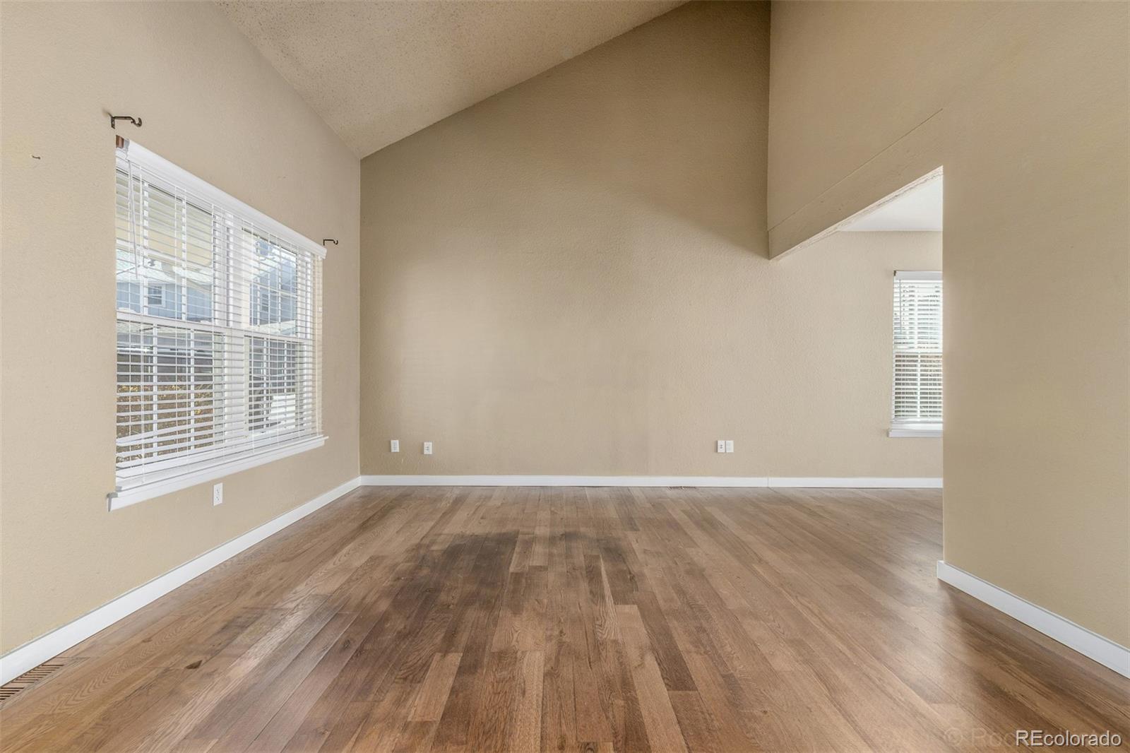 MLS Image #8 for 6992 s knolls way,centennial, Colorado