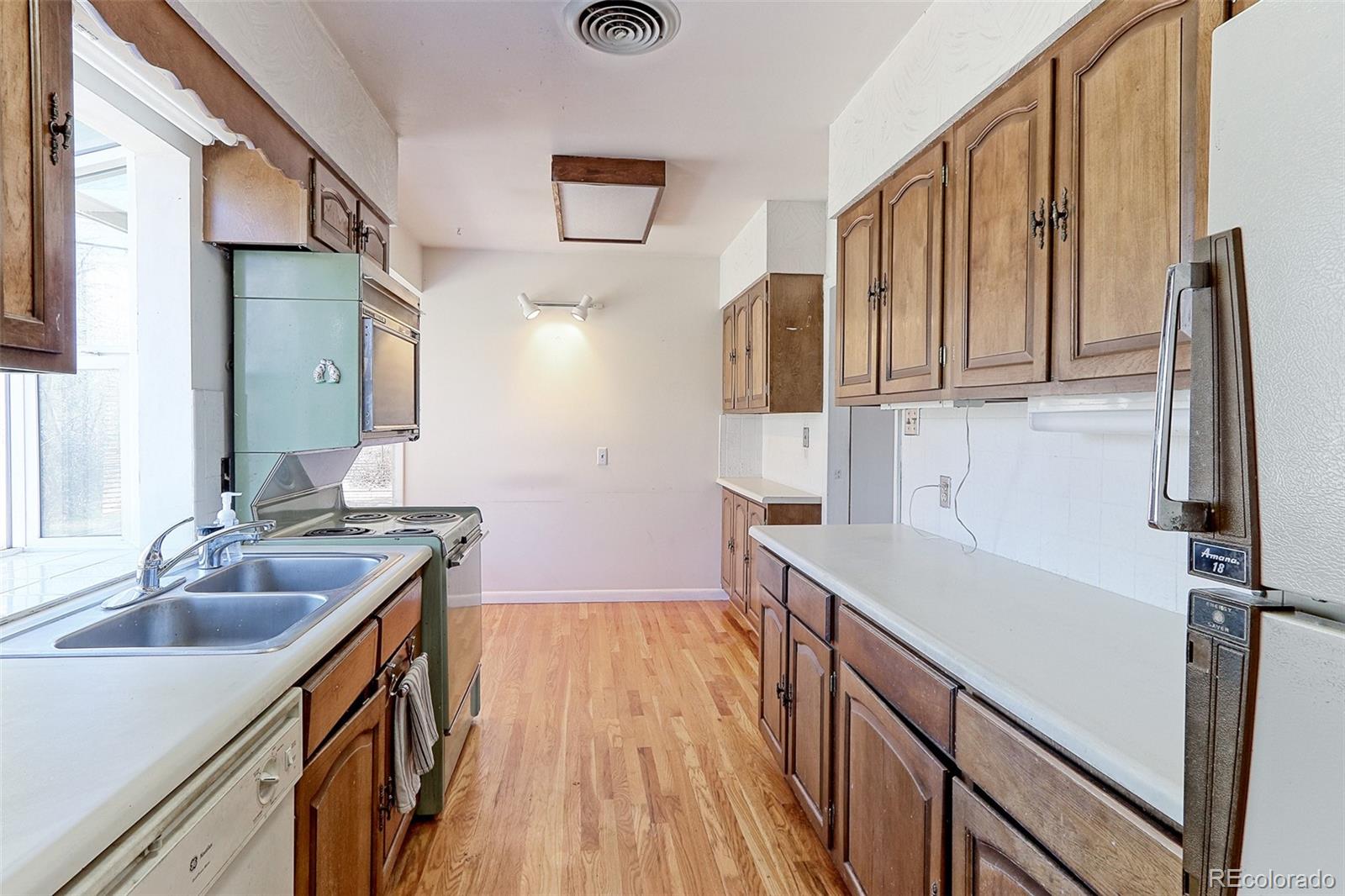 MLS Image #3 for 4827 e vassar avenue,denver, Colorado