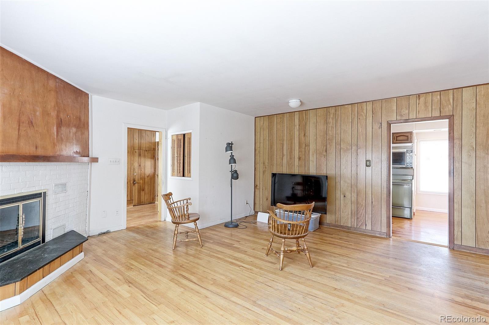 MLS Image #5 for 4827 e vassar avenue,denver, Colorado