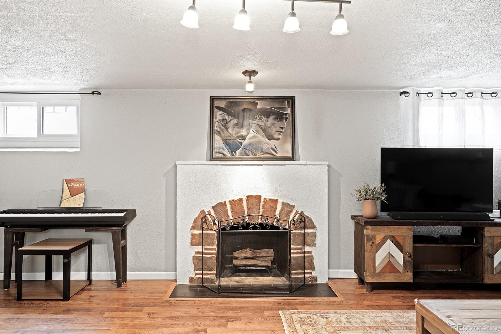 MLS Image #22 for 1462  glencoe street,denver, Colorado