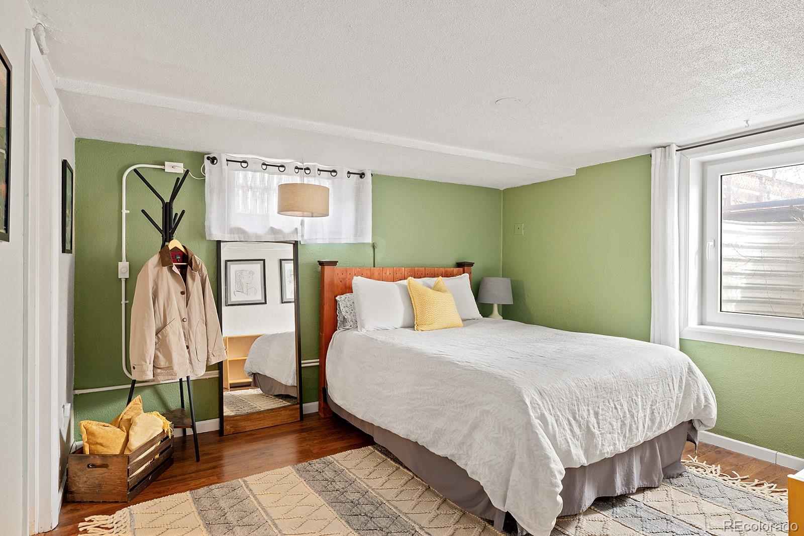 MLS Image #23 for 1462  glencoe street,denver, Colorado