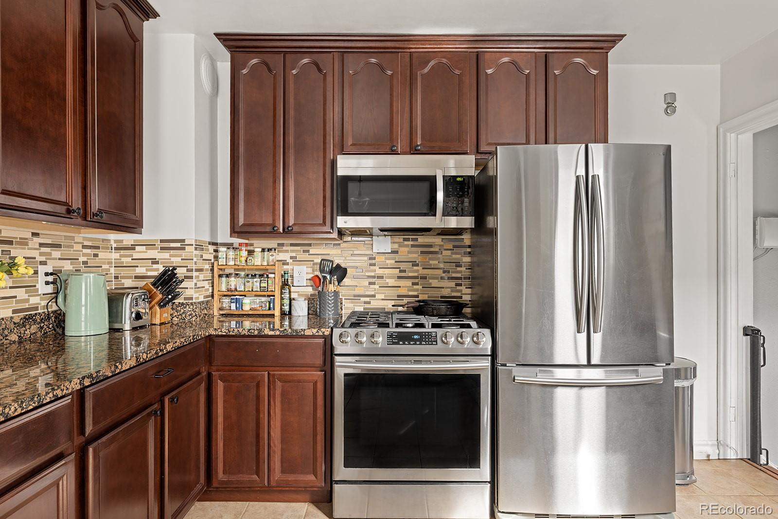 MLS Image #9 for 1462  glencoe street,denver, Colorado