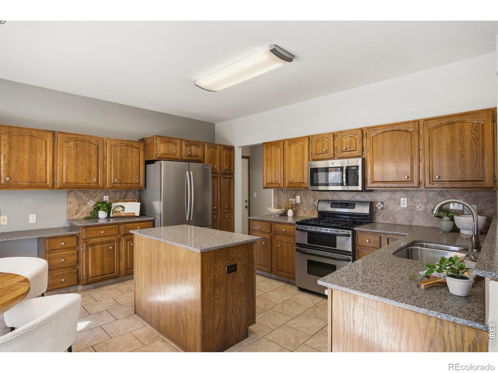 MLS Image #9 for 2643  red mountain court,fort collins, Colorado