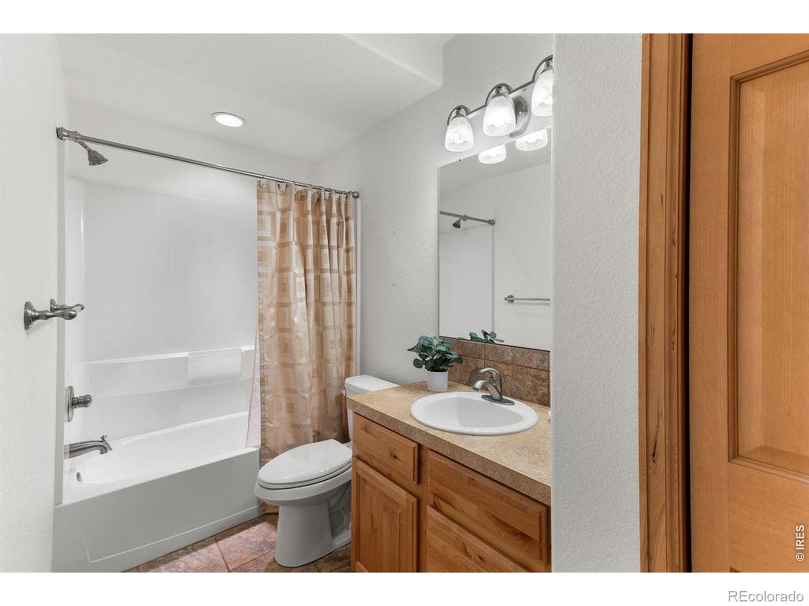 MLS Image #28 for 3769  sandy shore lane,fort collins, Colorado