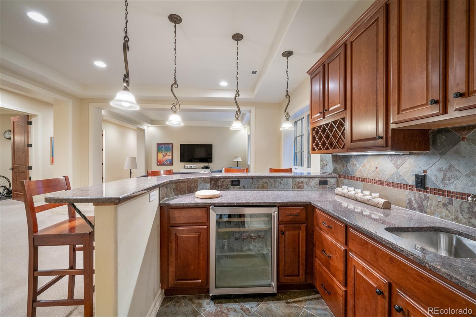 MLS Image #33 for 2385 s clayton street,denver, Colorado