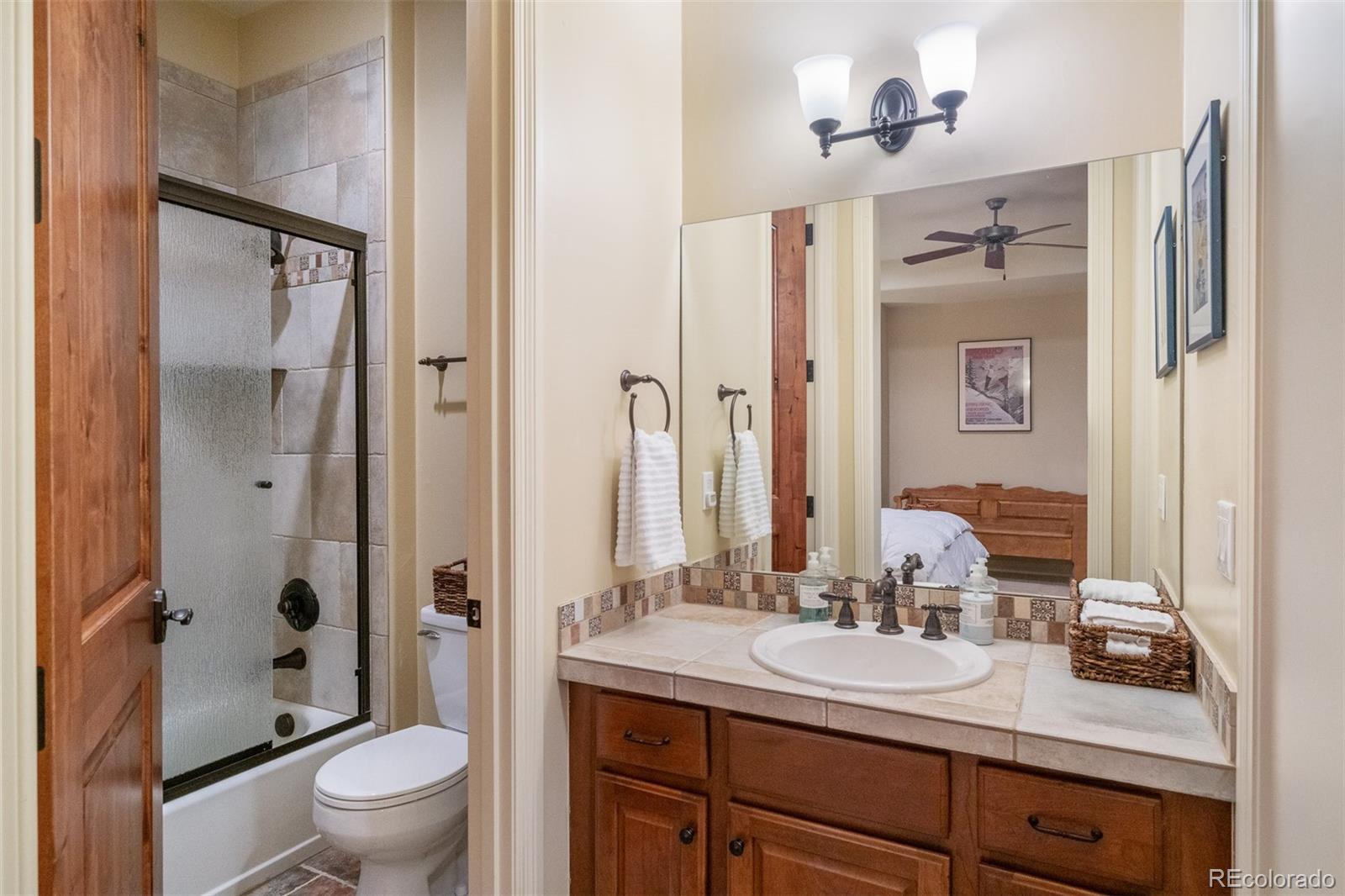 MLS Image #39 for 2385 s clayton street,denver, Colorado