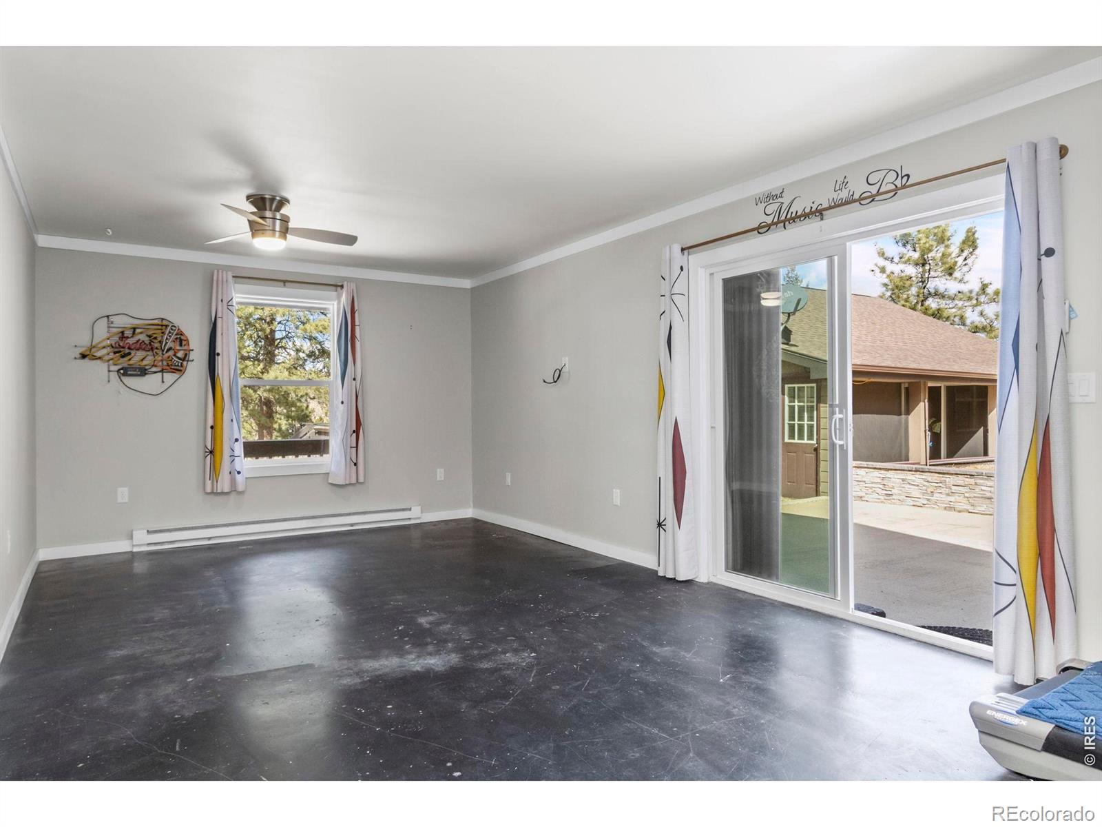 MLS Image #22 for 419  ute peak drive,livermore, Colorado
