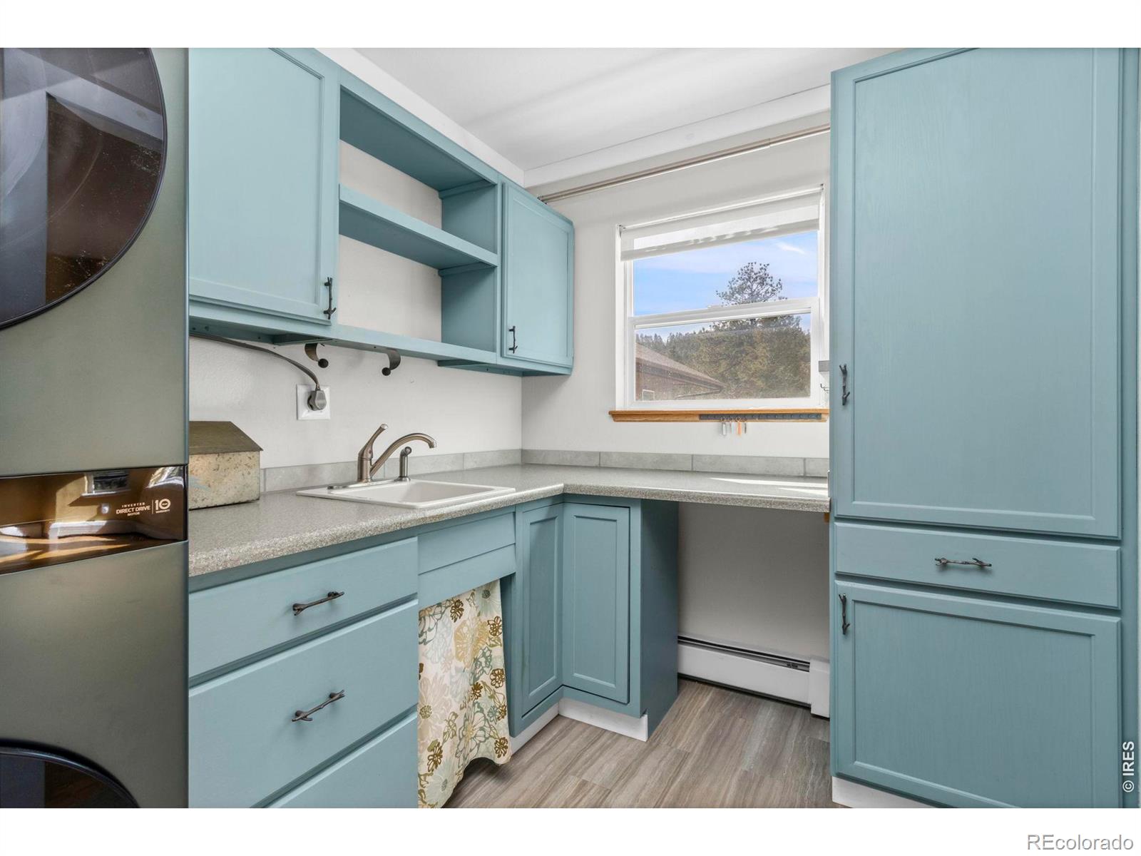 MLS Image #7 for 419  ute peak drive,livermore, Colorado