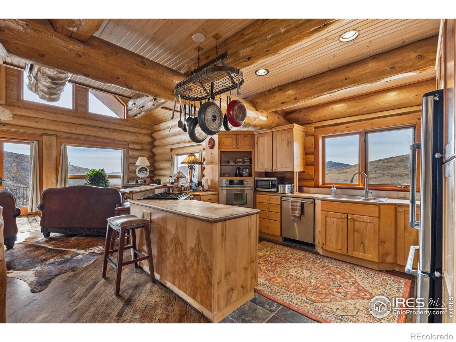 MLS Image #11 for 2441  star view drive,livermore, Colorado