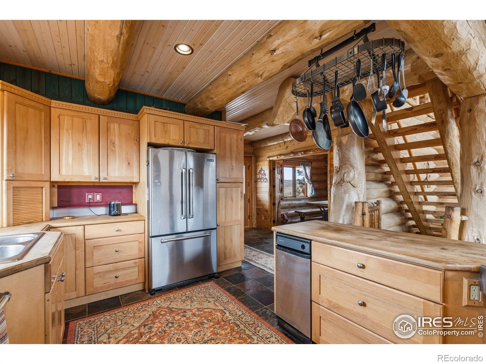 MLS Image #14 for 2441  star view drive,livermore, Colorado