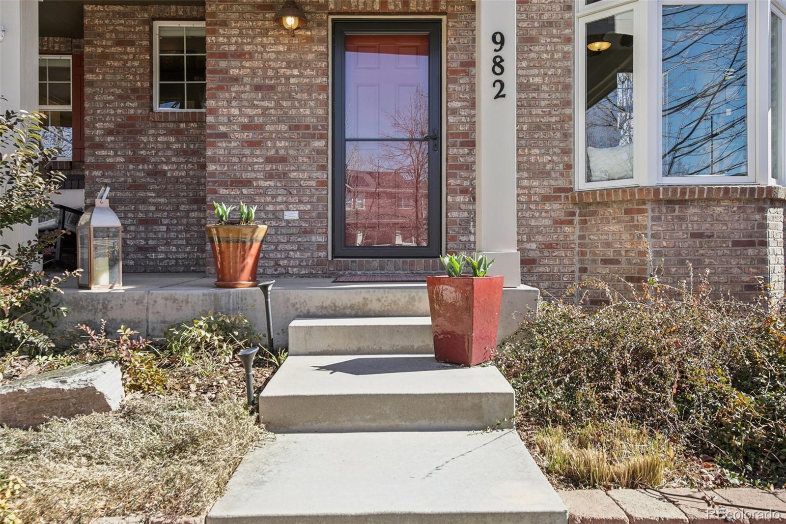 MLS Image #1 for 982  roslyn street,denver, Colorado