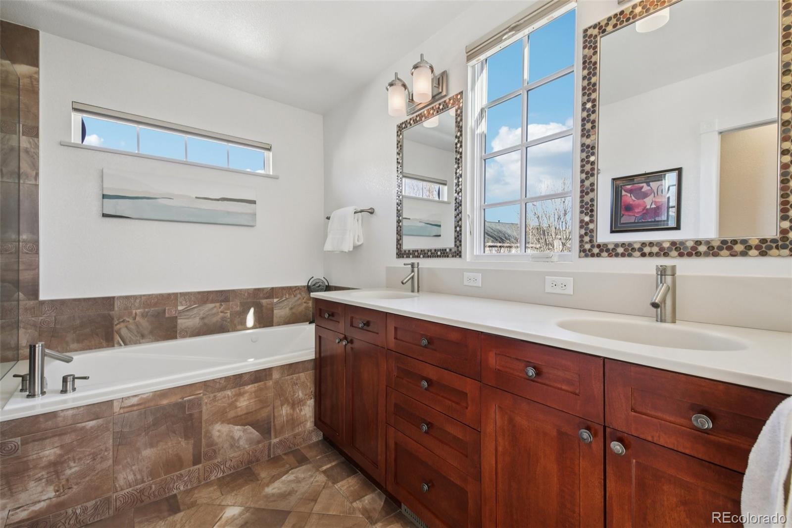 MLS Image #21 for 982  roslyn street,denver, Colorado