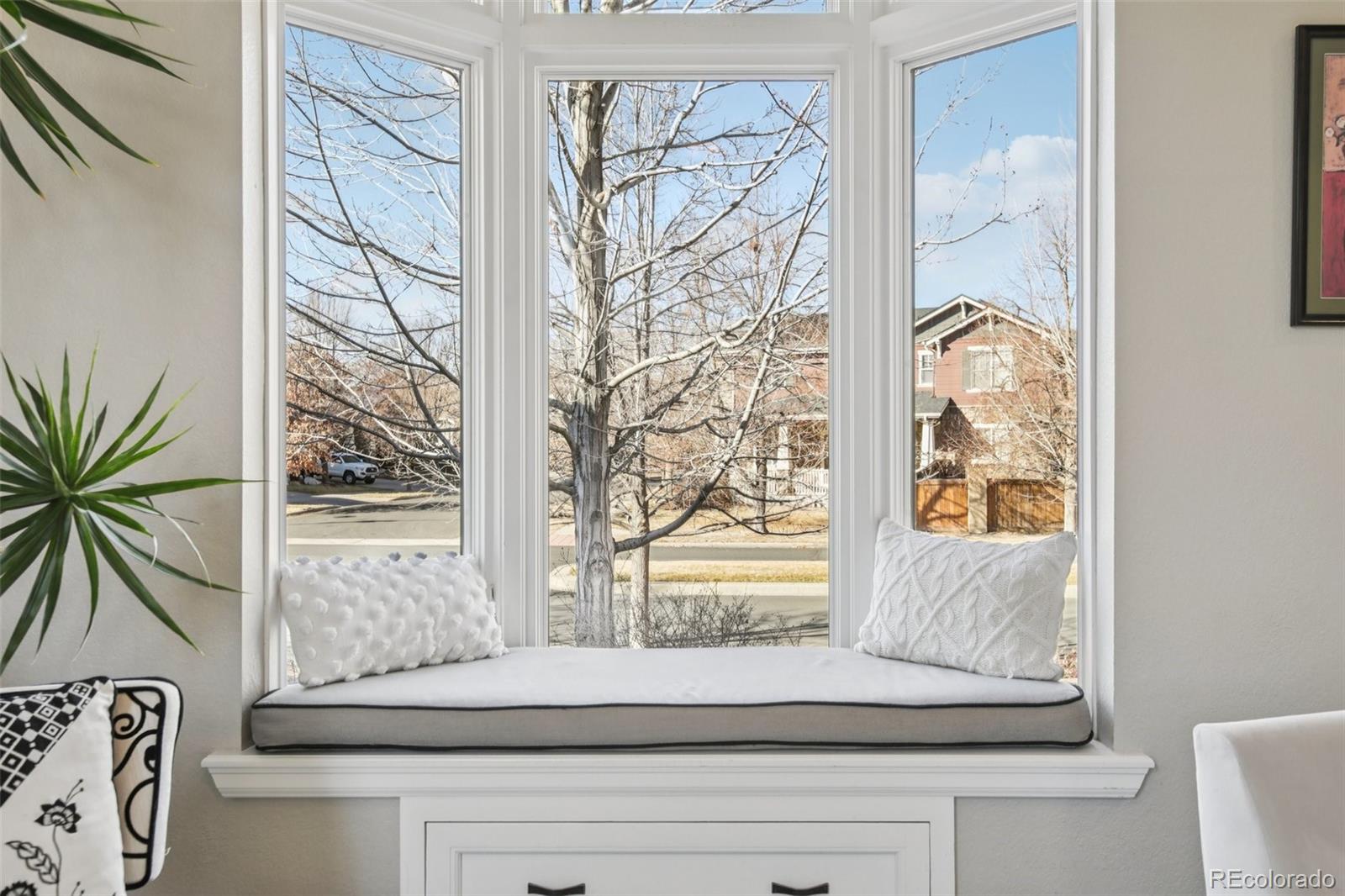 MLS Image #4 for 982  roslyn street,denver, Colorado