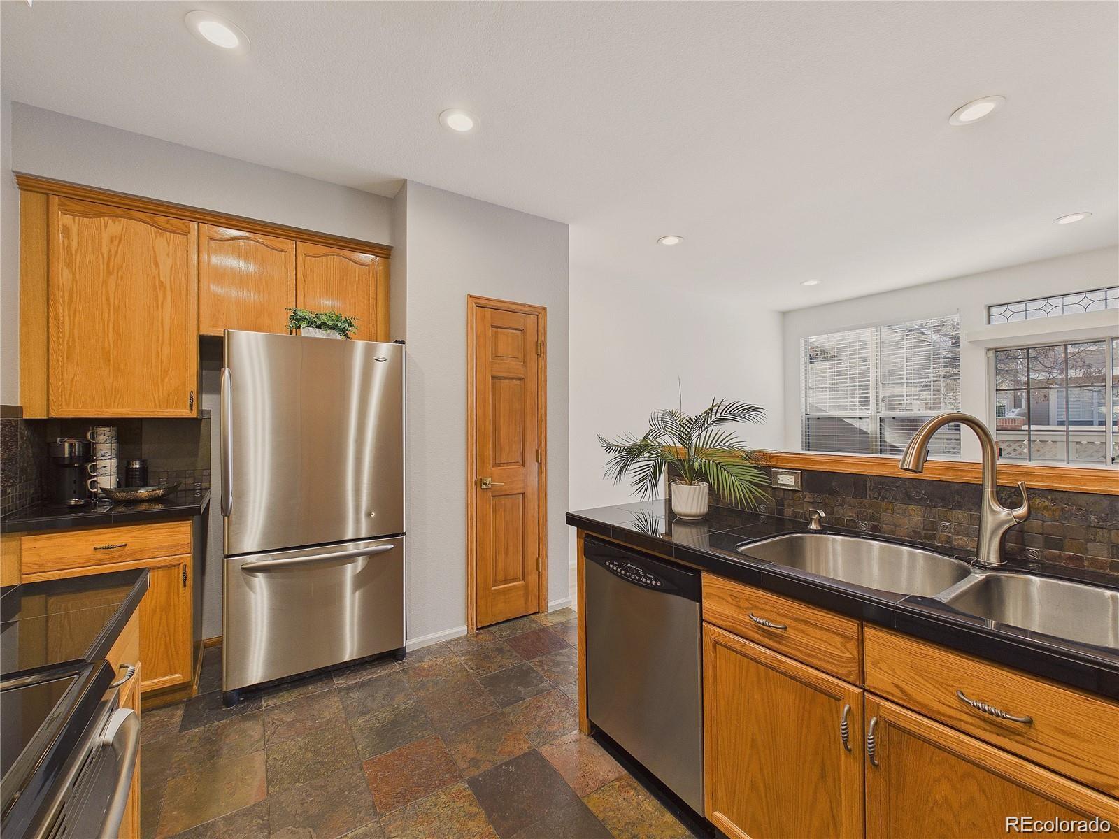 MLS Image #11 for 4052 s abilene circle c,aurora, Colorado