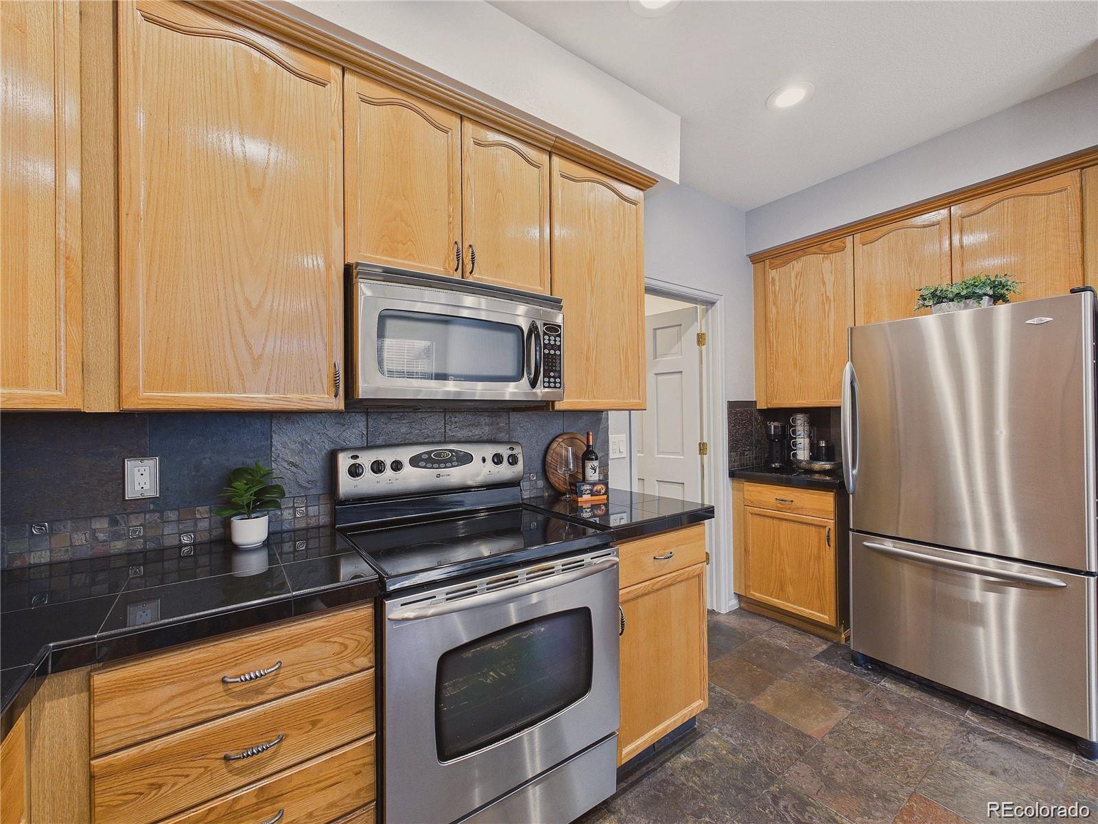 MLS Image #12 for 4052 s abilene circle c,aurora, Colorado