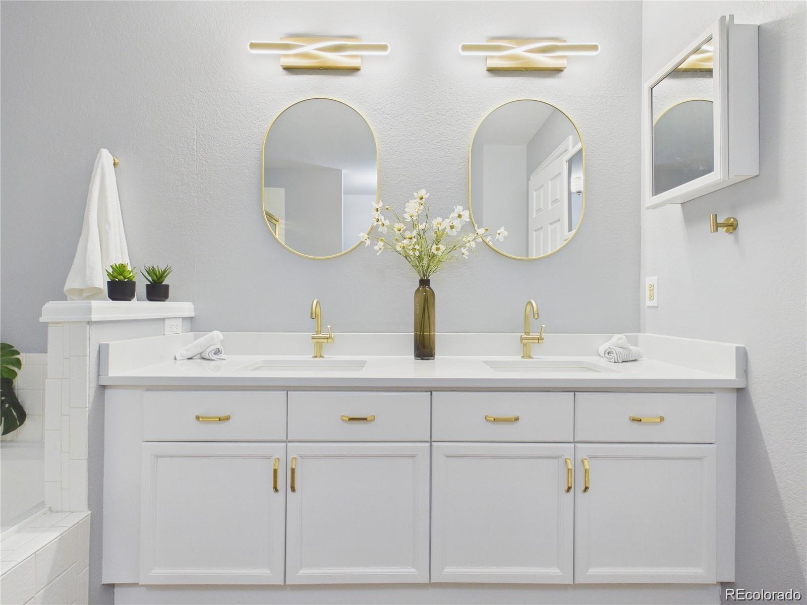 MLS Image #8 for 4052 s abilene circle c,aurora, Colorado