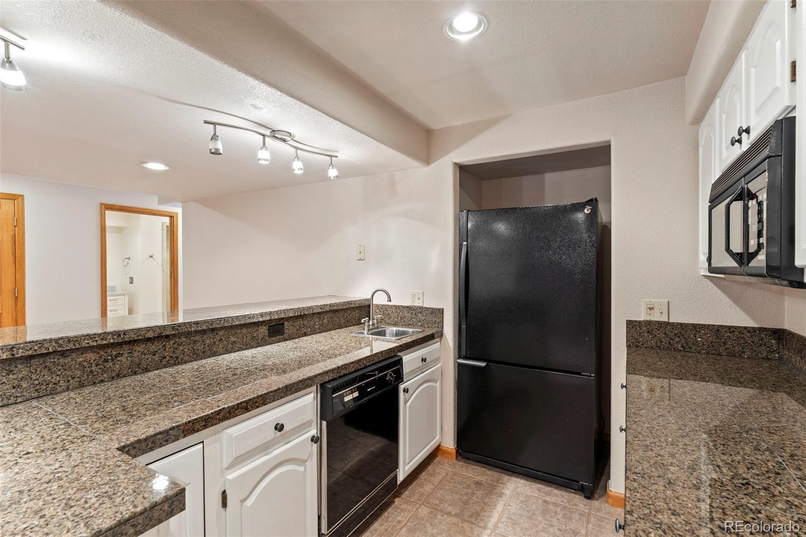 MLS Image #23 for 9631  kemper drive,lone tree, Colorado