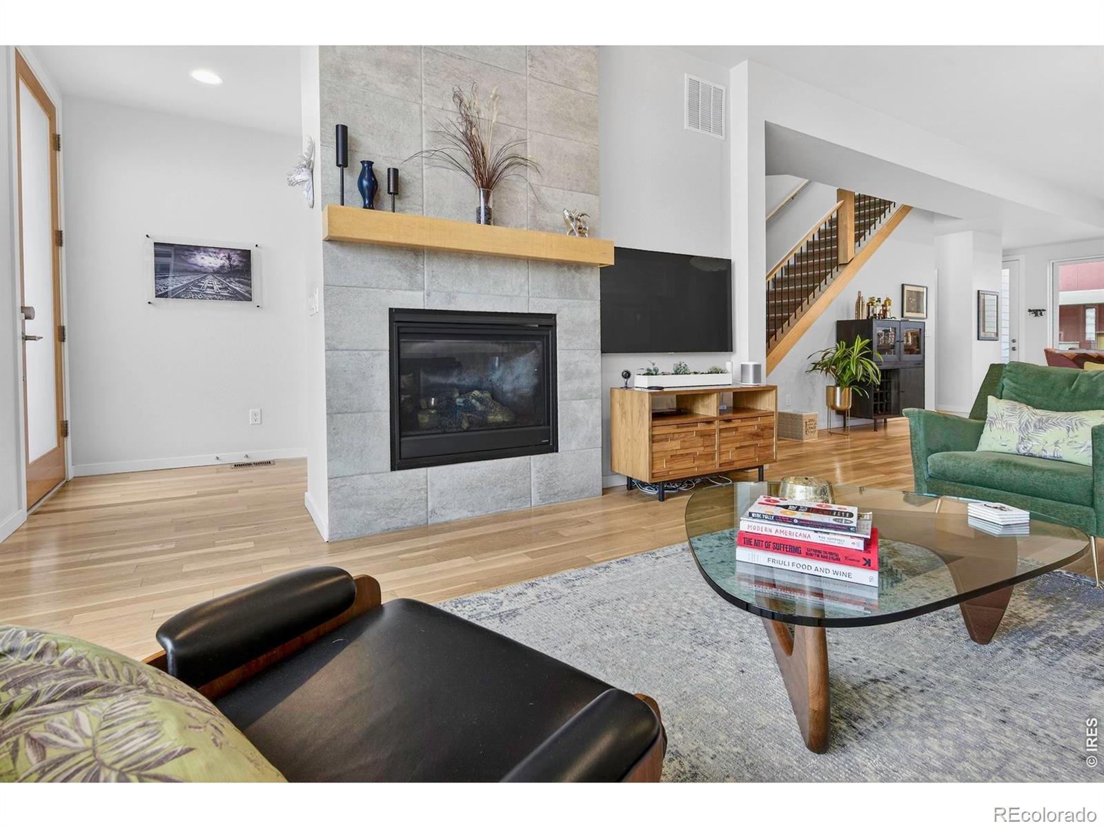 MLS Image #4 for 900  half measures drive,longmont, Colorado