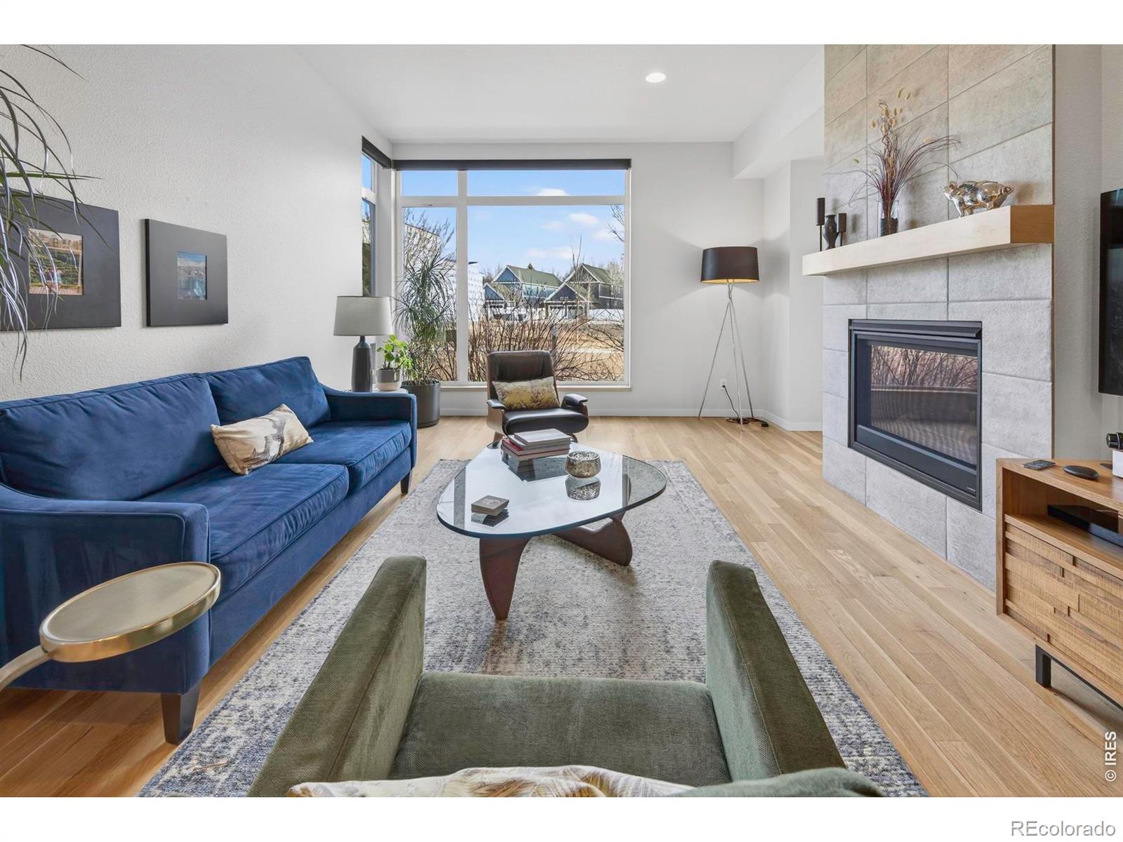 MLS Image #5 for 900  half measures drive,longmont, Colorado
