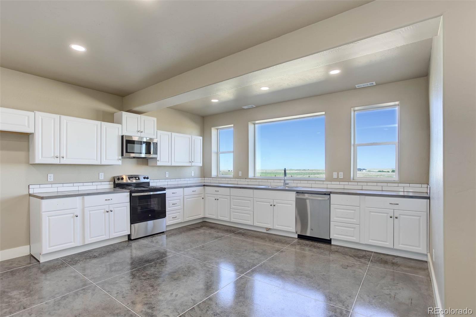 MLS Image #25 for 45425  wolf creek drive,bennett, Colorado