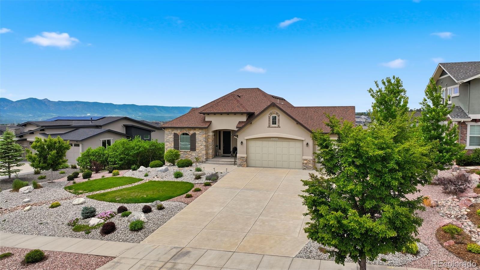 MLS Image #2 for 10042  coyote song terrace,colorado springs, Colorado