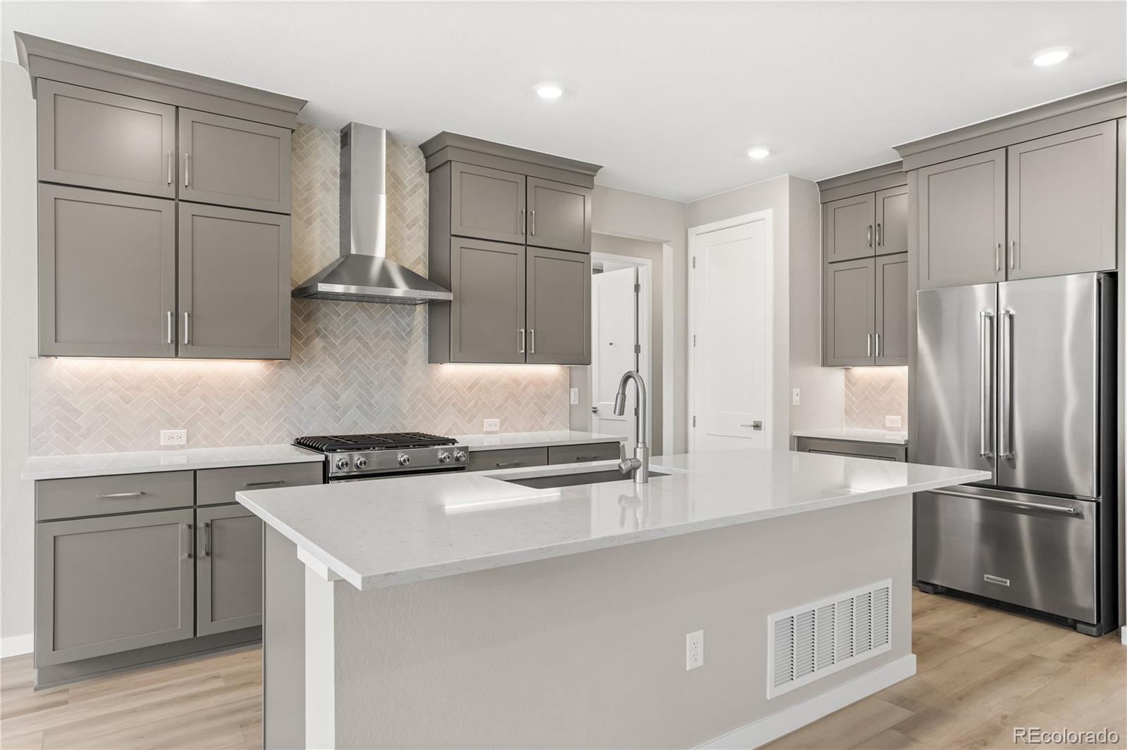 MLS Image #32 for 12107  amplify circle,parker, Colorado